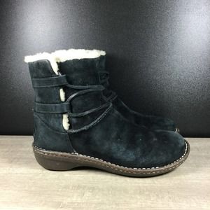 ugg women's caspia ankle boots